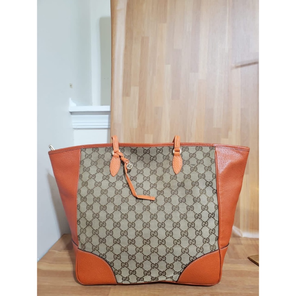 Authentic GUCCI Monogram Medium Bree Zippered Shoulder Bag - Picture 8 of 14